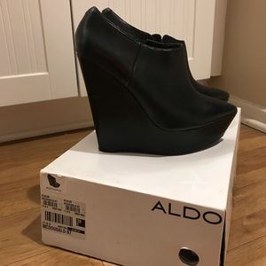 ALDO McDougald Black Booties